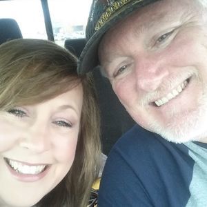 Meet your Posher, Dana